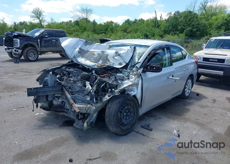 2016 Nissan Sentra Fe+ S/S/Sl/Sr/Sv z USA, uszkodzony, nr VIN 3N1AB7AP2GL637488